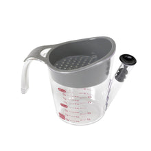 Load image into Gallery viewer, Unique Kitchen Utensil Cooking Meat Tools 2 Cup Fat Separator Stainers With Non-Slip Handle Measuring Cup Kitchen Accessories